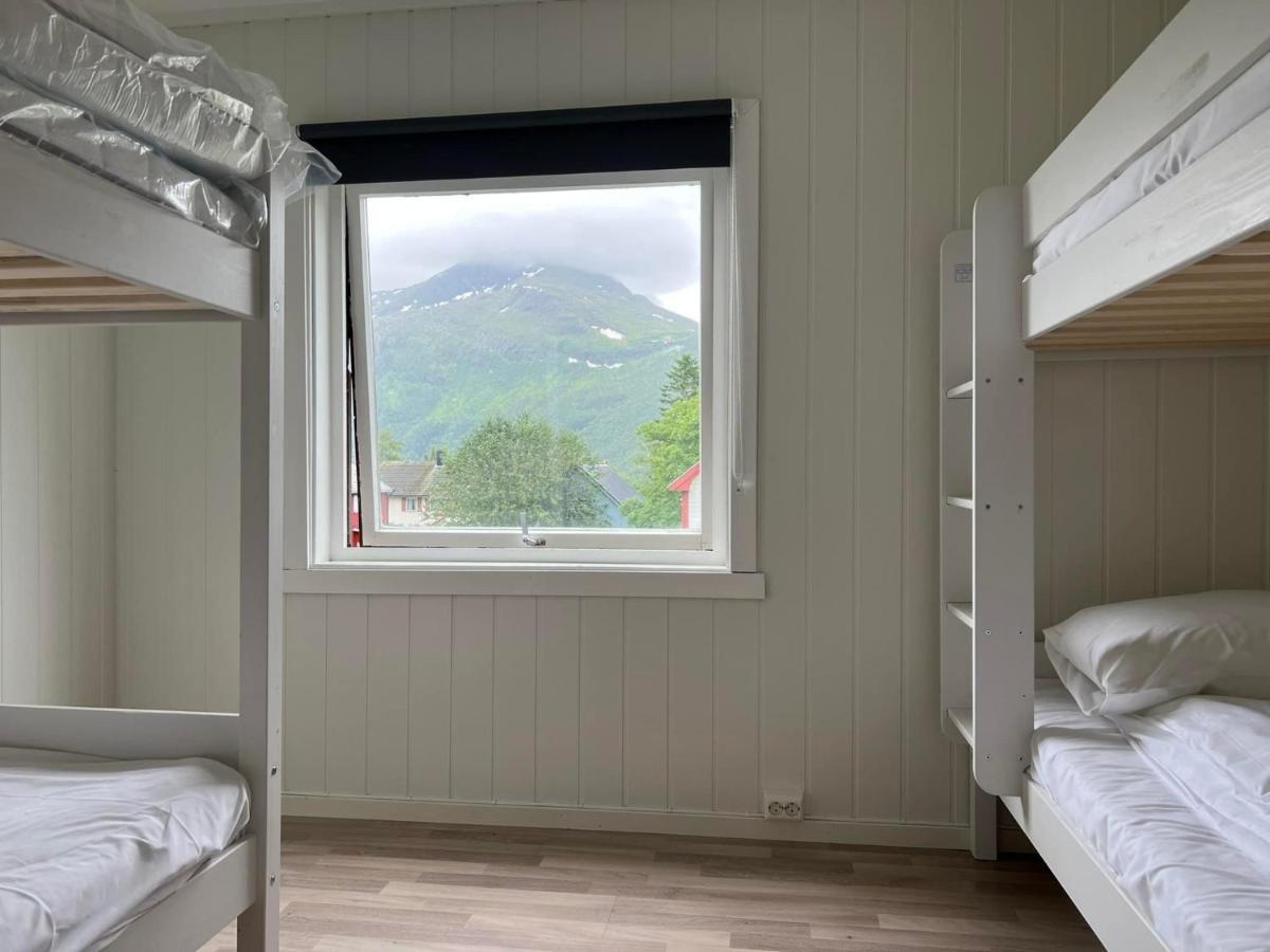 Stetind Hostel Narvik Bagian luar foto